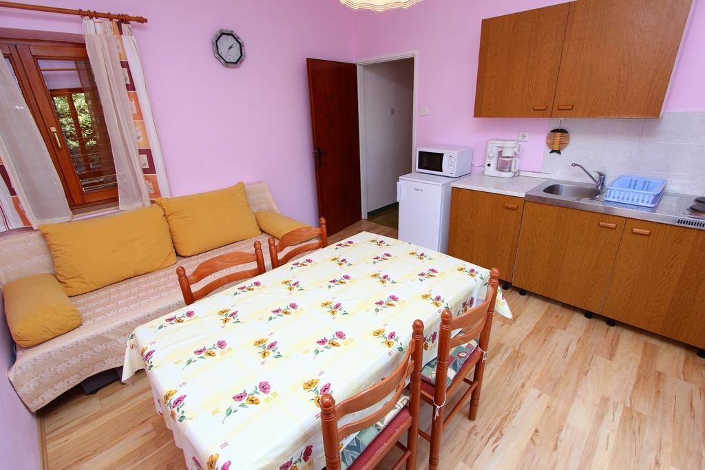 Apartments Antolovic Rovinj Bagian luar foto