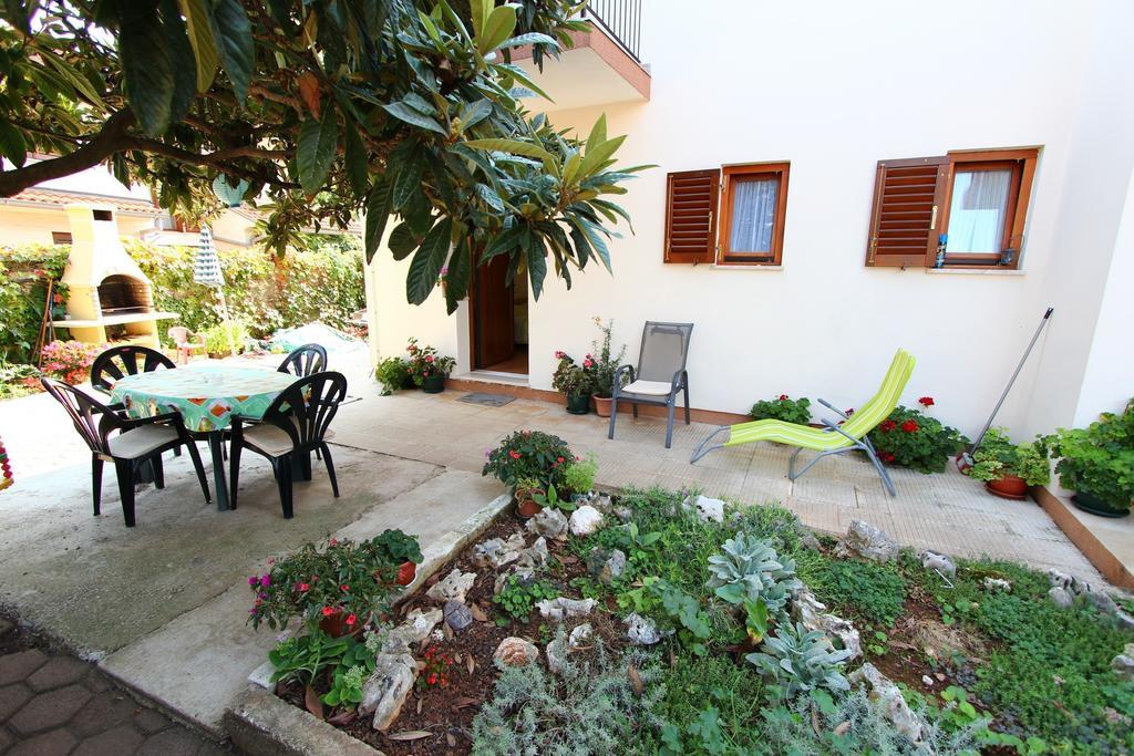 Apartments Antolovic Rovinj Ruang foto