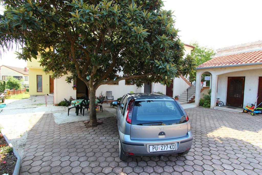Apartments Antolovic Rovinj Bagian luar foto