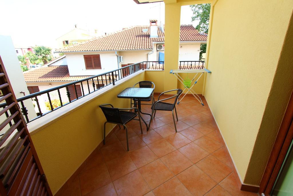 Apartments Antolovic Rovinj Bagian luar foto