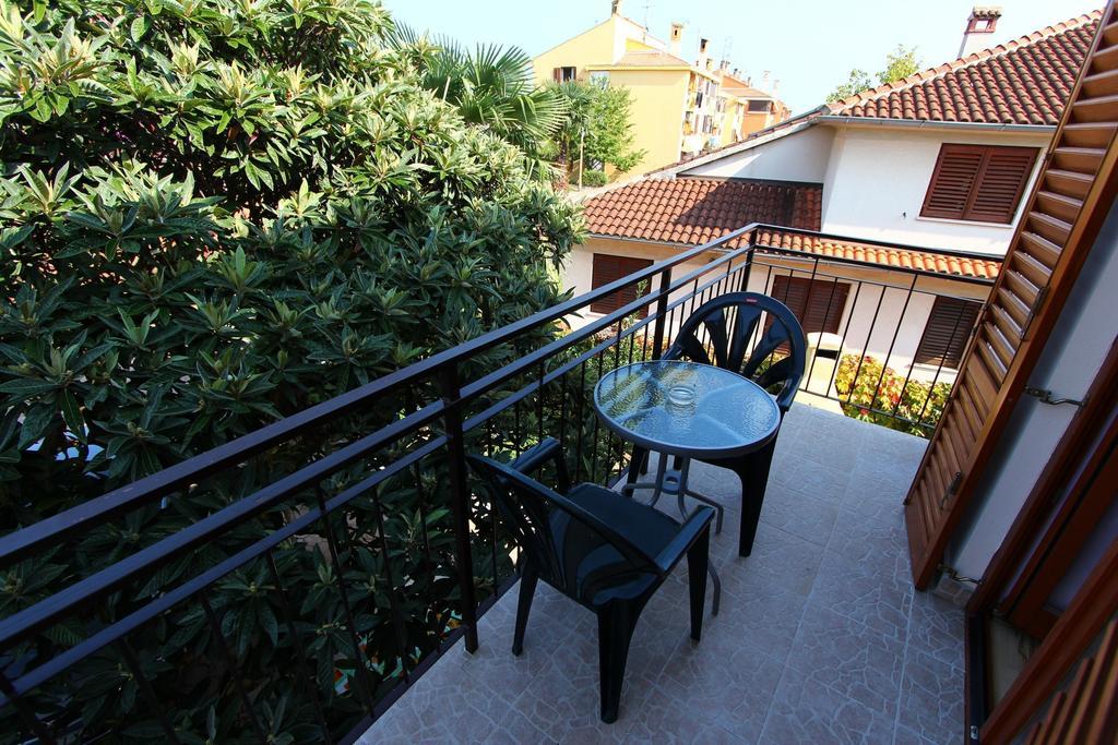Apartments Antolovic Rovinj Bagian luar foto