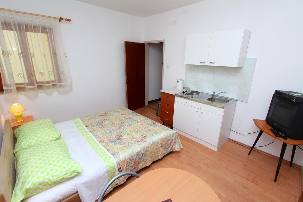 Apartments Antolovic Rovinj Ruang foto